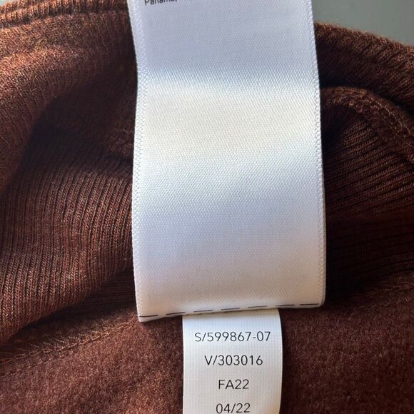 Athleta Balance Dress Mahogany Heather brown Medium Long Sleeve Dress with Pocke - Picture 8 of 8